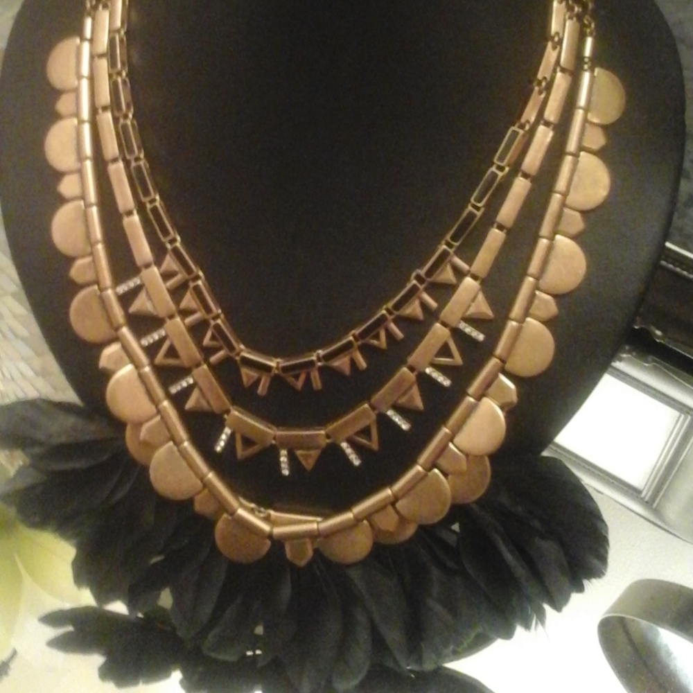 Stella and Dot Black Plume Necklace, New in Box